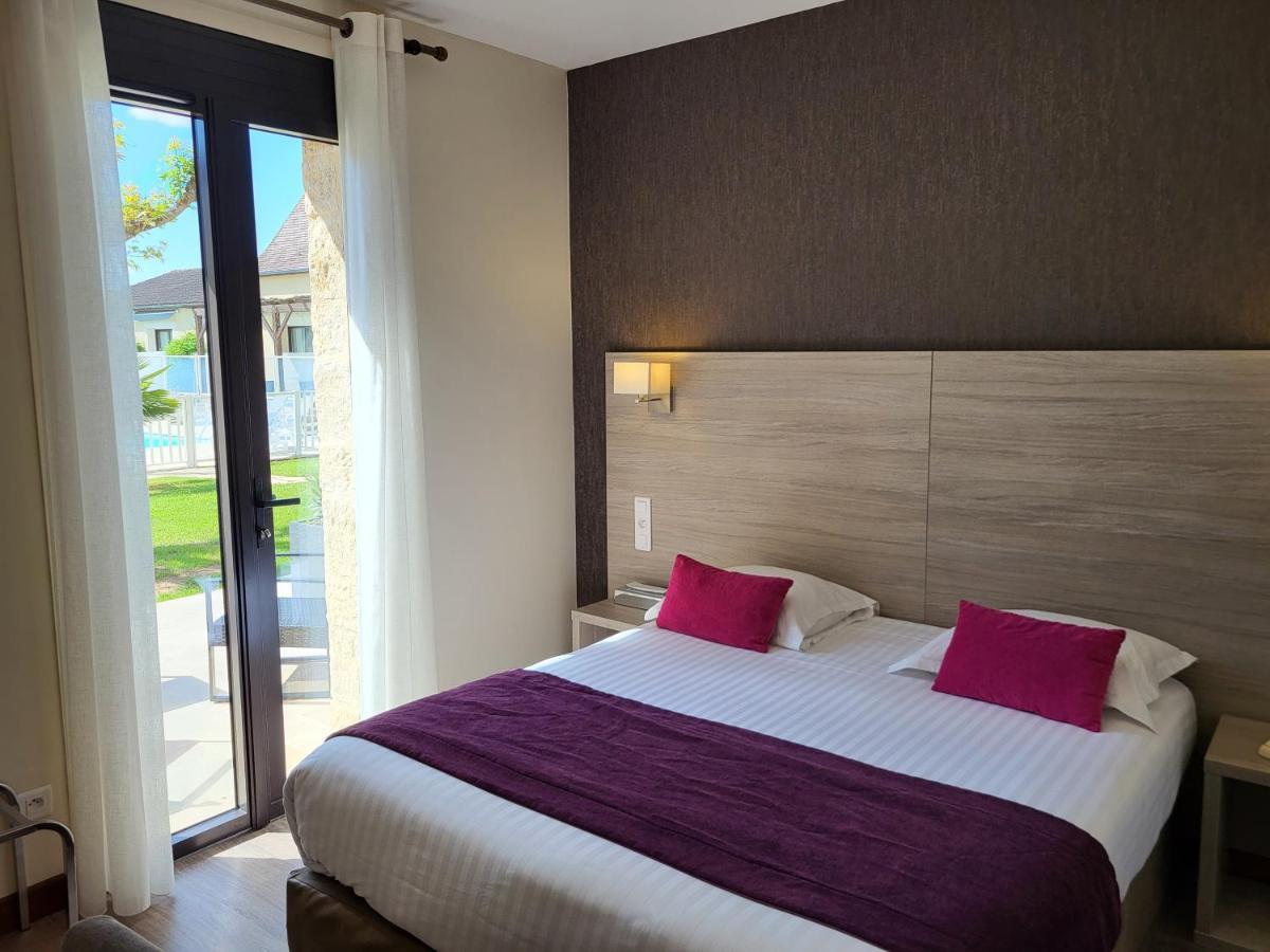 L'Oustal De Vezac Hotel ภายนอก รูปภาพ