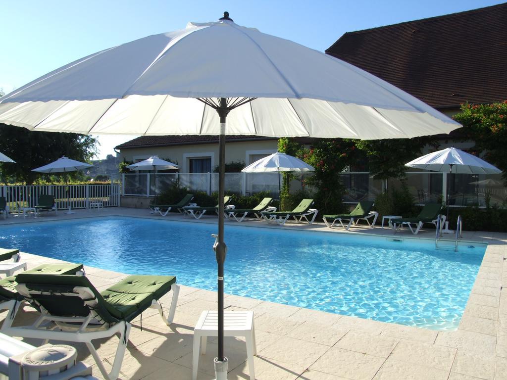 L'Oustal De Vezac Hotel ภายนอก รูปภาพ