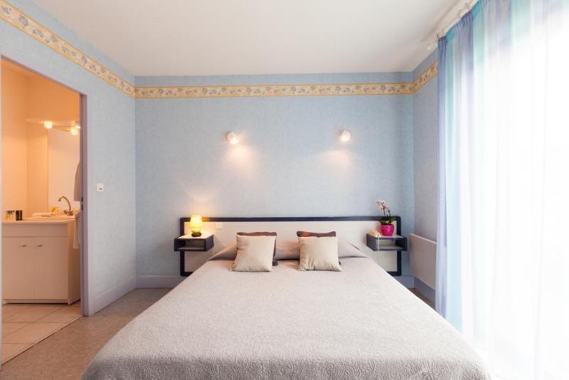 L'Oustal De Vezac Hotel ภายนอก รูปภาพ
